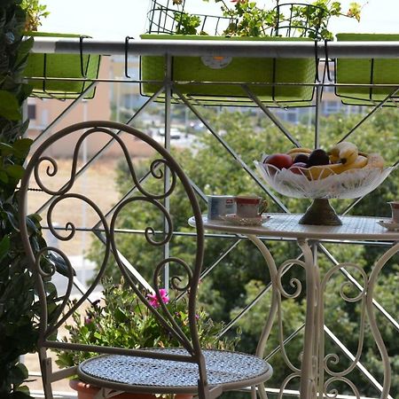 Giardini E Mare Bed & Breakfast Quartu Sant'Elena Exterior photo