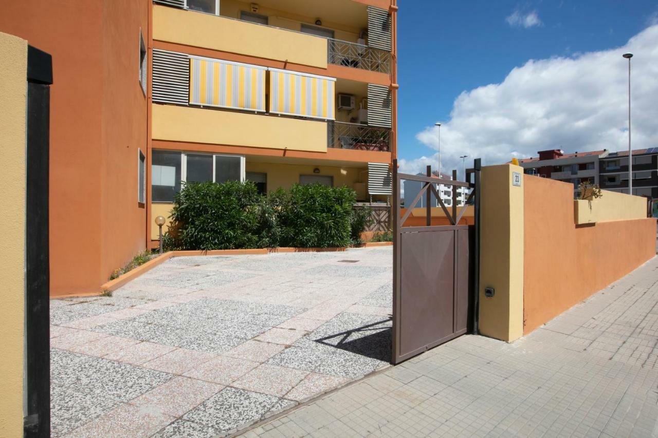 Giardini E Mare Bed & Breakfast Quartu Sant'Elena Exterior photo