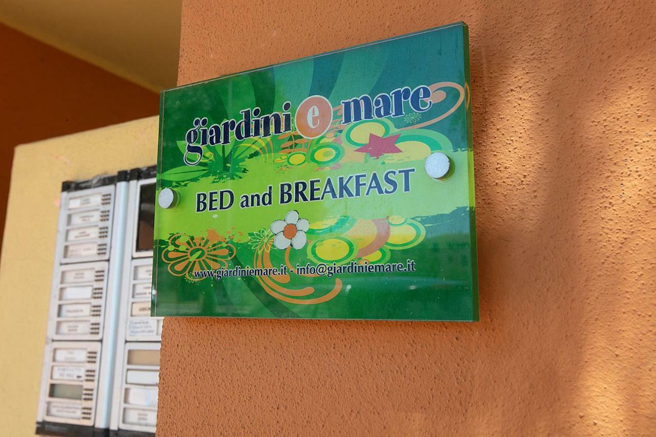 Giardini E Mare Bed & Breakfast Quartu Sant'Elena Exterior photo